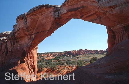 arches np - broken arch - utah - national park usa 033