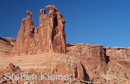 arches np - three gossips - utah - national park usa 004