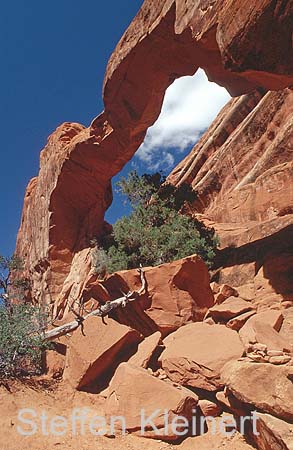 arches np - wall arch - utah - national park usa 064