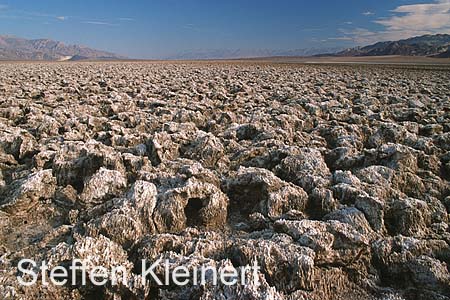 death valley - devils golfcourse - national park usa 012