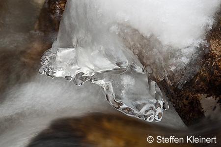 046 Deutschland - Bayern - Im Zauberwald - Wasser-Eis-Impressionen