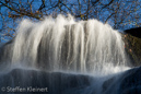 Harz 046 Radauwasserfall, Gegenlicht, Details, Herbst