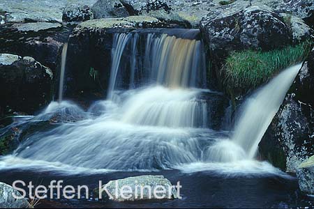 irland - wicklow mountains - wasserfall 008