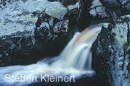 irland - wicklow mountains - wasserfall 009