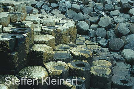 nordirland - giants causeway - basaltsaeulen 082