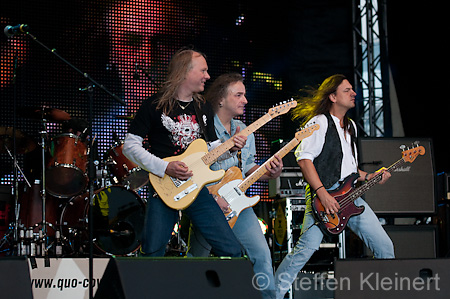 019 QUO - Status Quo Coverband