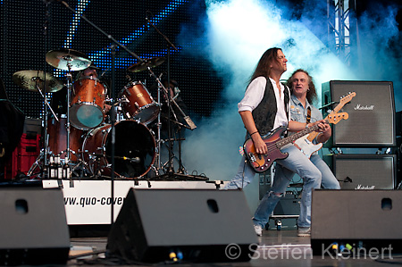 021 QUO - Status Quo Coverband