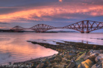 2719 Schottland, Edinburgh, Firth of Forth Bridge, abends