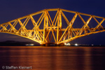 2769 Schottland, Edinburgh, Firth of Forth Bridge, abends