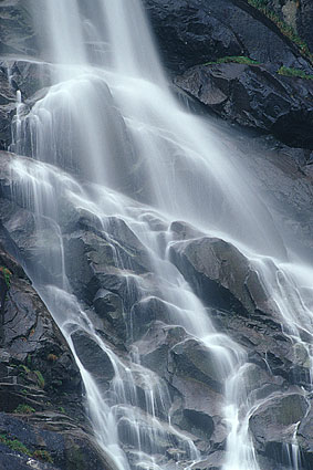 nordis wasserfall - dolomiten